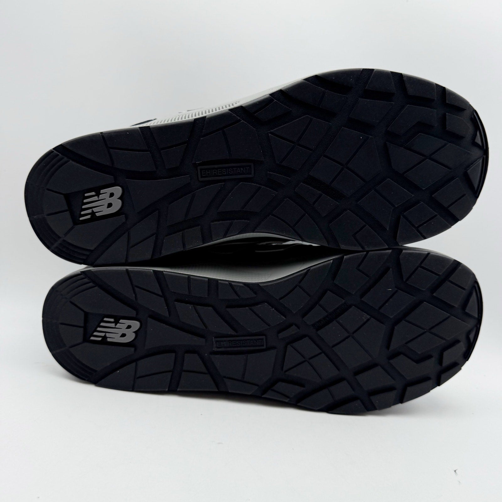 New Balance Mens Elite Lite Composite Toe Work Sneakers US 8.5 Black SR NIB