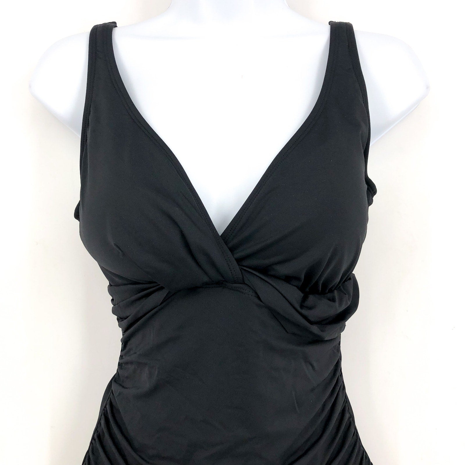LAUREN RALPH LAUREN Twist One-Piece Swimsuit Size 8 Black Underwire OTS NWT