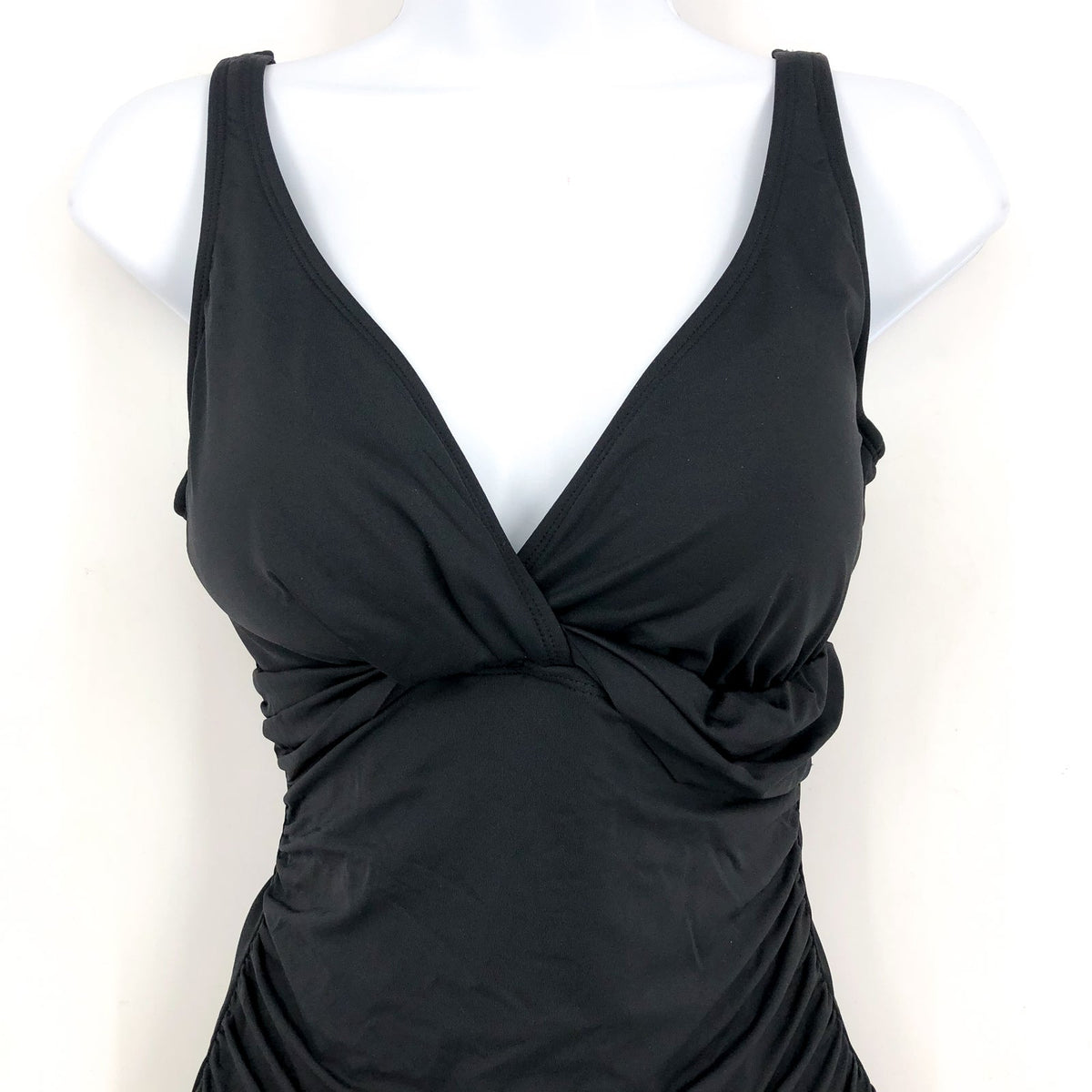 LAUREN RALPH LAUREN Twist One-Piece Swimsuit Size 8 Black Underwire OTS NWT