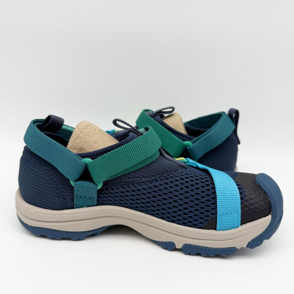 TEVA Kids Outflow Universal Closed Toe Sandals US 13 Blue Water Shoes NIB