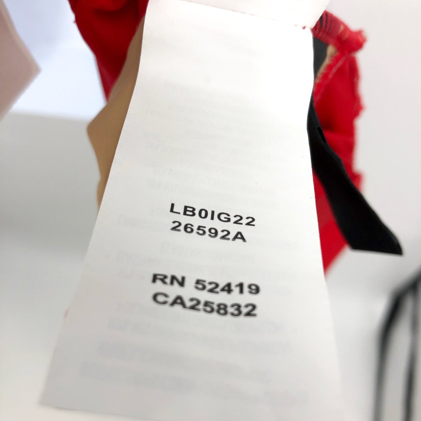 LA BLANCA Island Goddess One Piece Swimsuit Size 4 Cherry Red Cross Back NWT