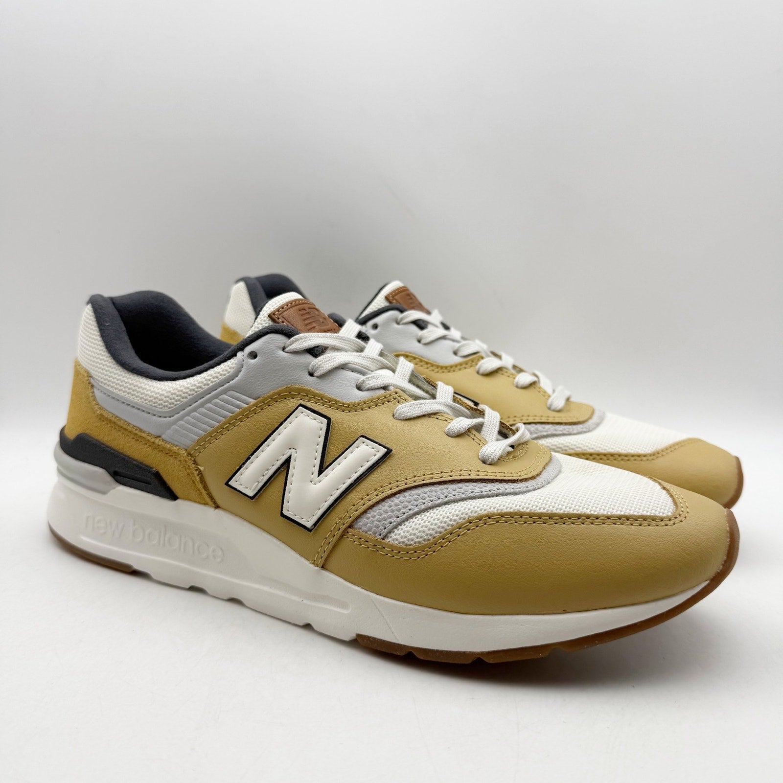 New Balance Mens 997H Casual Sneakers Size 9.5 Yellow White Athletic NWOB