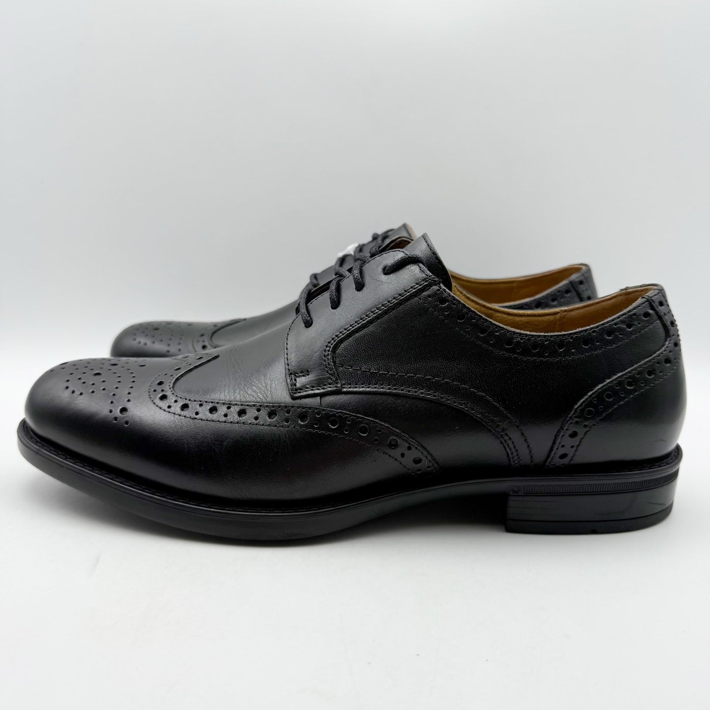 Florsheim Mens Midtown Wing Oxford Shoes US 9 D EU 42 Black Leather NIB