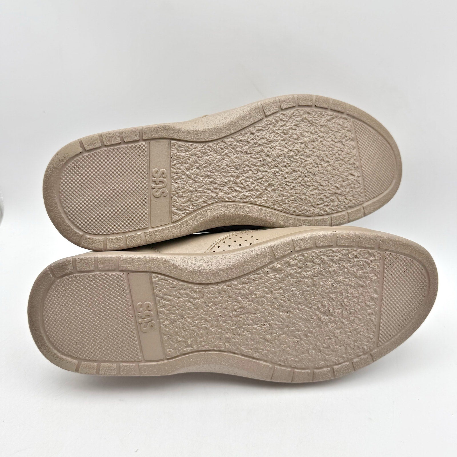 SAS Womens Me Too Adjustable Comfort Shoe US 8.5 W EU 39 Taupe Leather NIB
