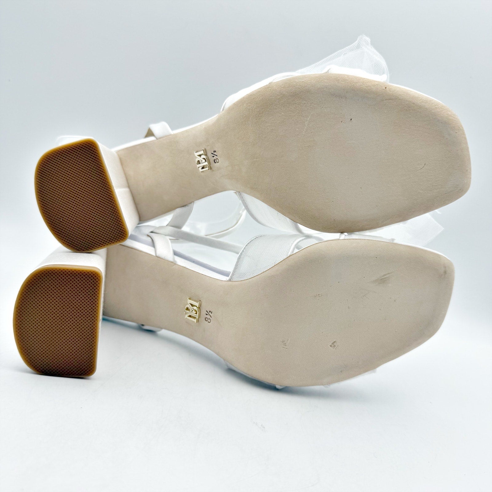 Badgley Mischka Womens Tess Heeled Sandals Size 8.5 M White Tulle Bow Bride NIB