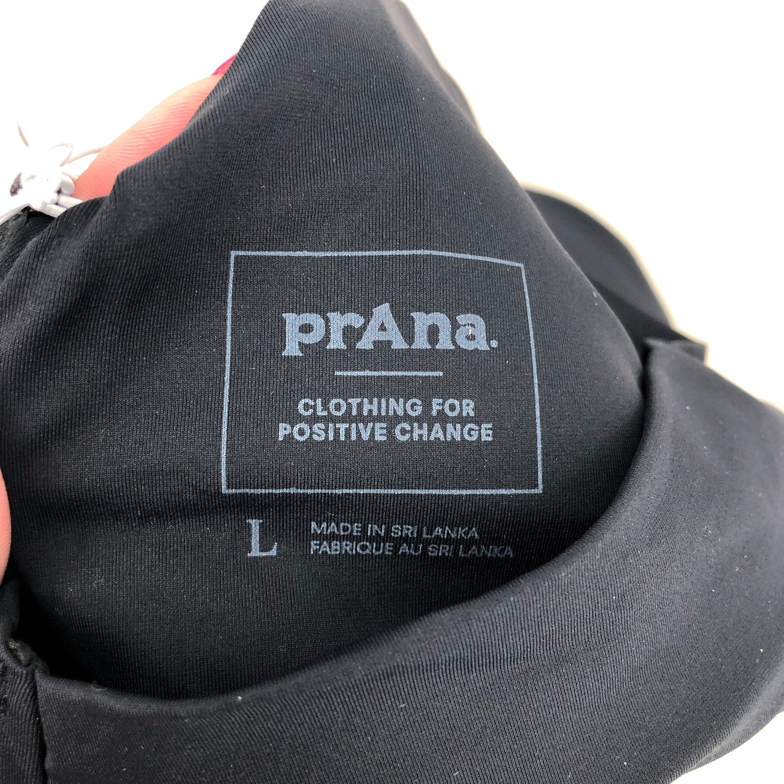 PRANA Women's Under The Palms Bikini Top Large Black Twist Front NWT