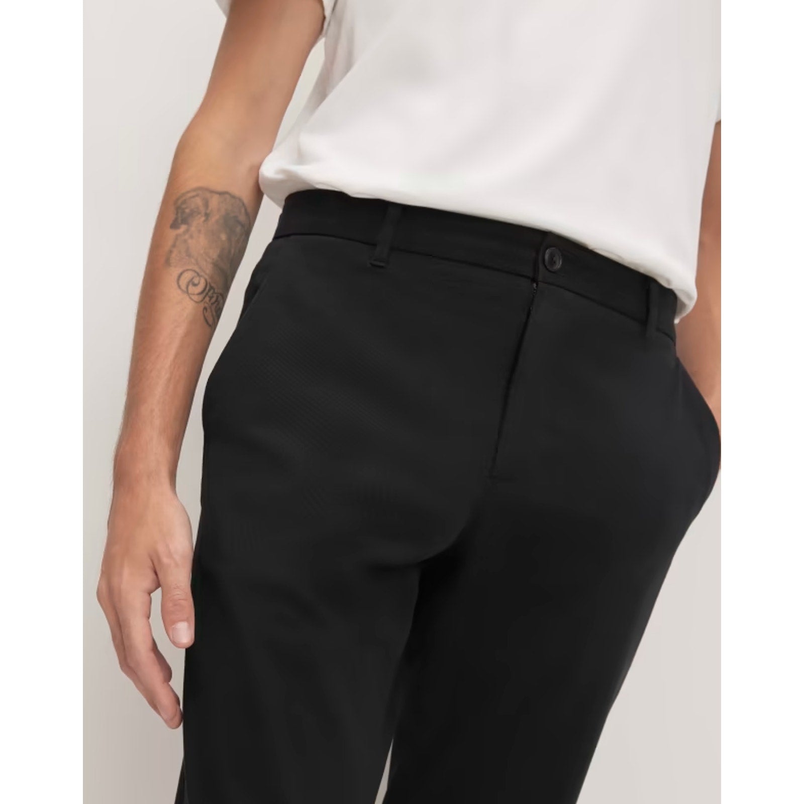 EVERLANE Uniform Mens Performance Chino Pants 36x30 Black Athletic Fit NWT