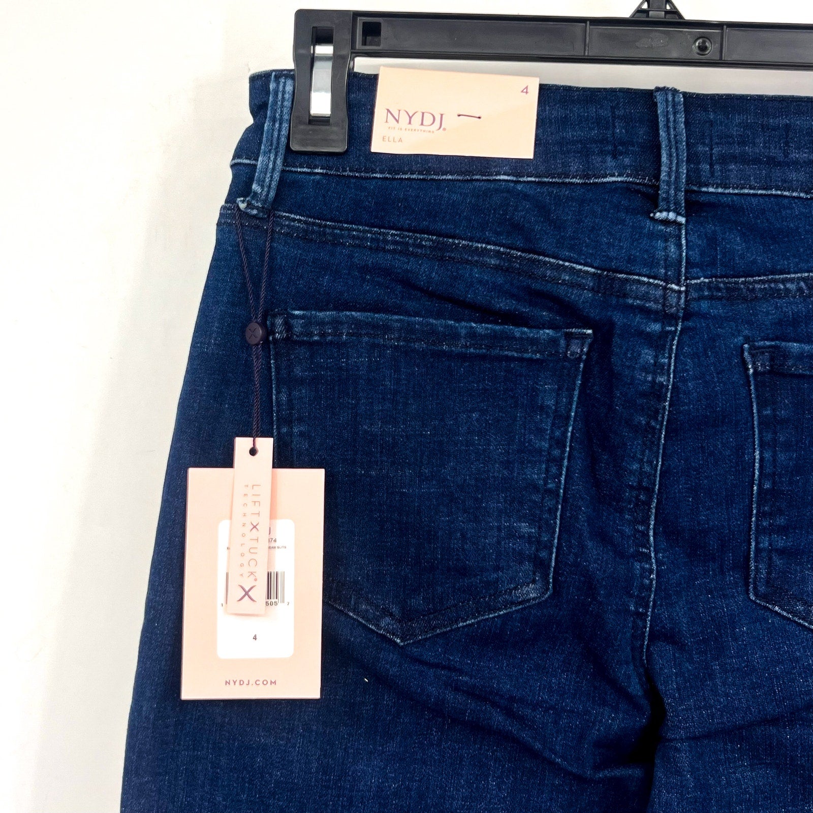 NYDJ Womens Ella Denim Shorts Size 4 Dark Blue Arise 8" Inseam NWT