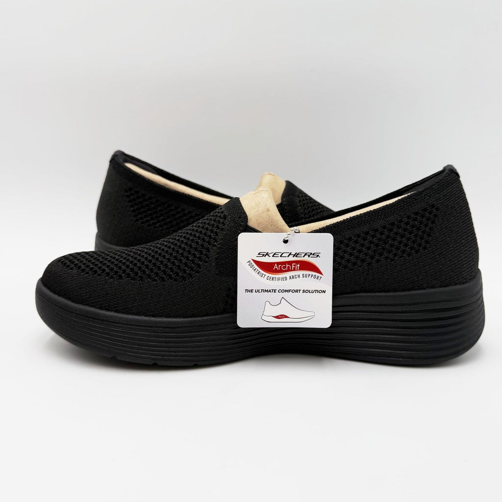 Skechers Womens Laguna Adore Her Sneakers Size 7.5 Black Arch Fit Slip On NIB