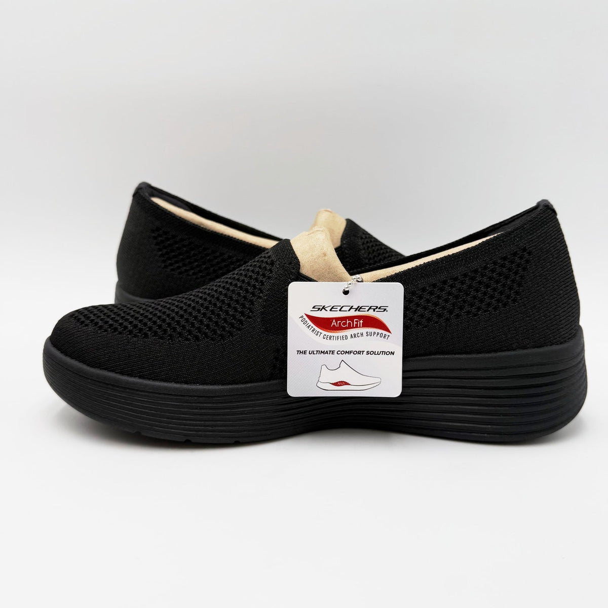 Skechers Womens Laguna Adore Her Sneakers Size 7.5 Black Arch Fit Slip On NIB
