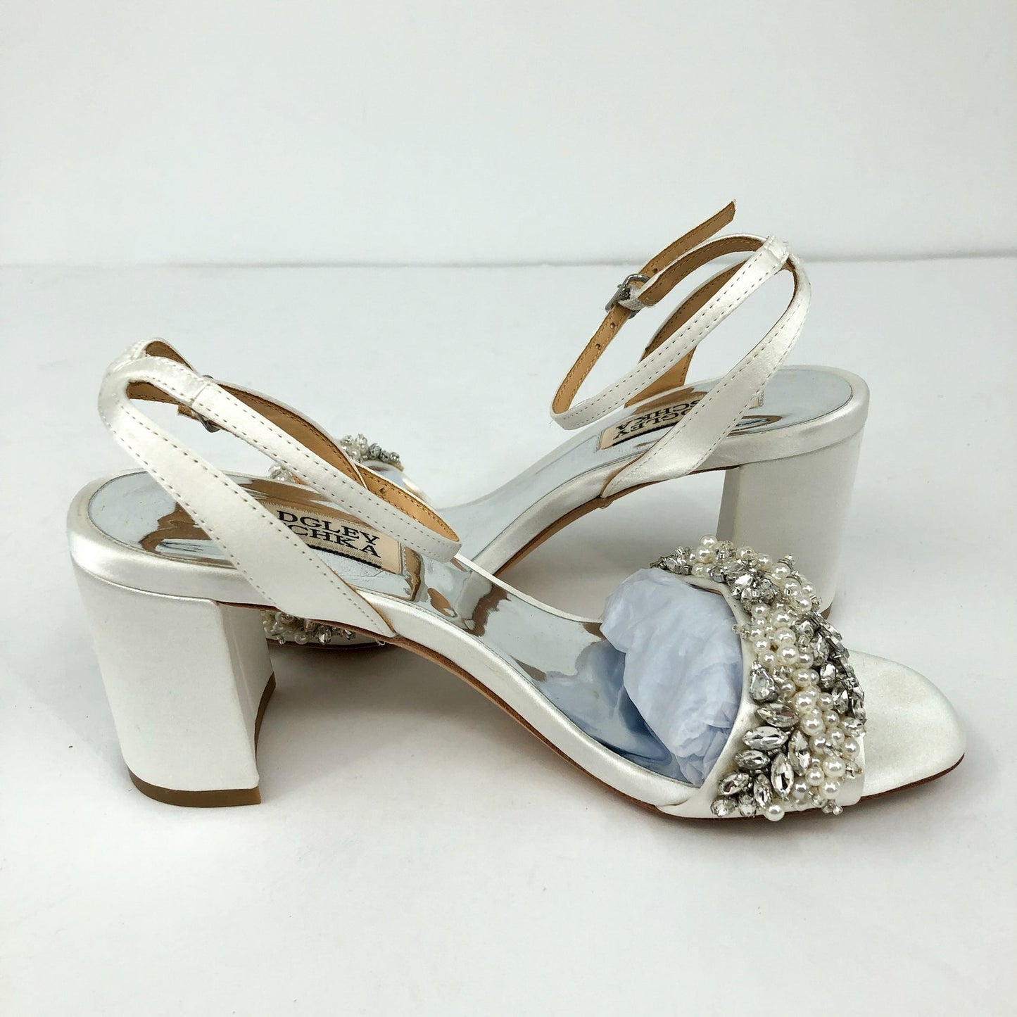 BADGLEY MISCHKA Clara Embellished Evening Sandals US 9.5 White Bridal Heel NIB