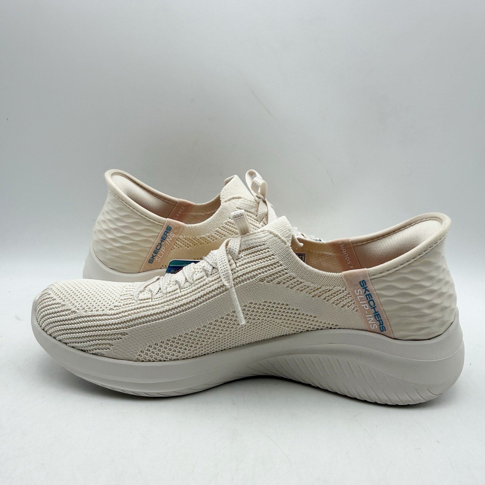 Skechers Womens Ultra Flex 3.0 Slip In Sneakers US 6.5 Cream White Athletic NWOB