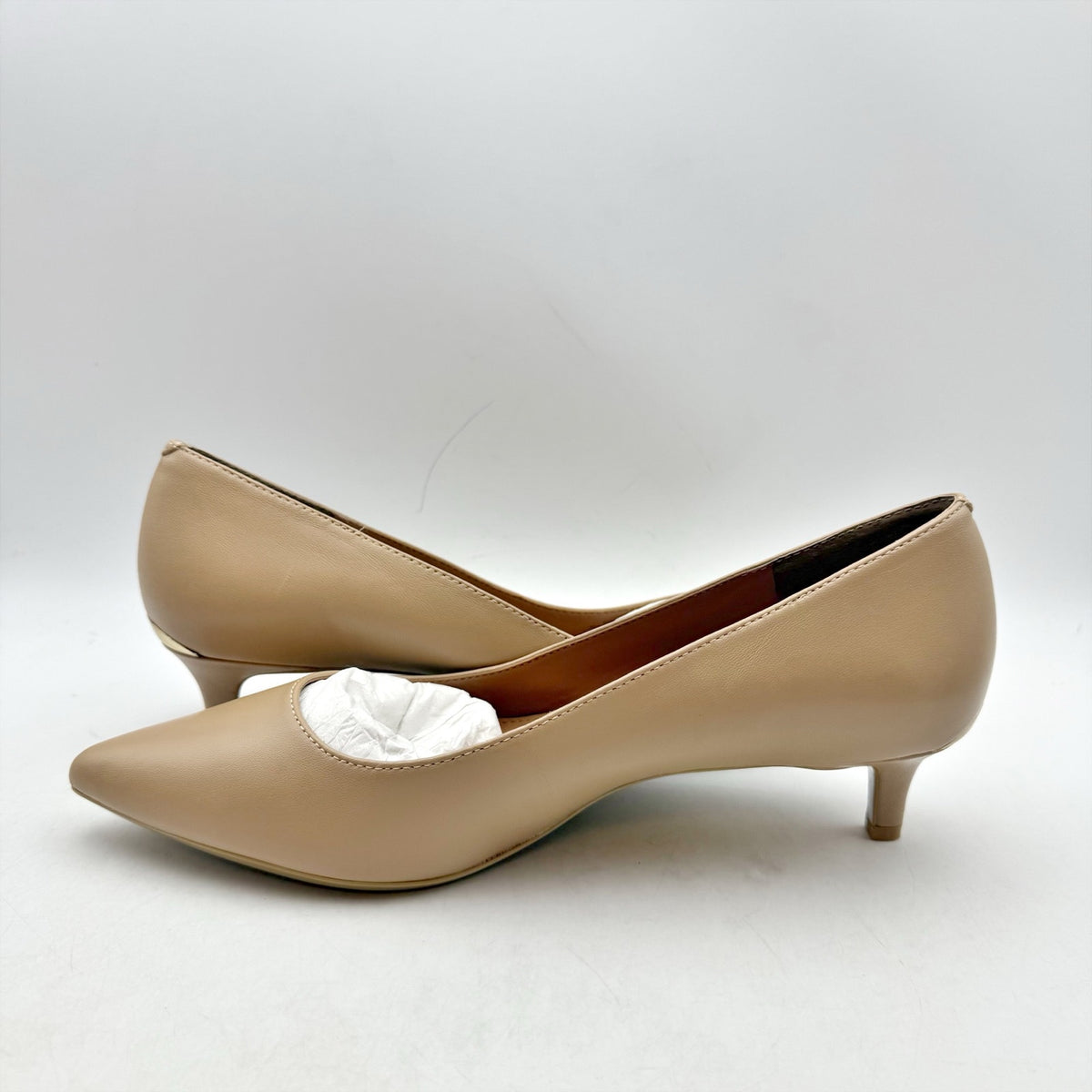 Calvin Klein Womens Gabrianna Pumps Size 9.5 M Sand Beige Leather Heels NWOB