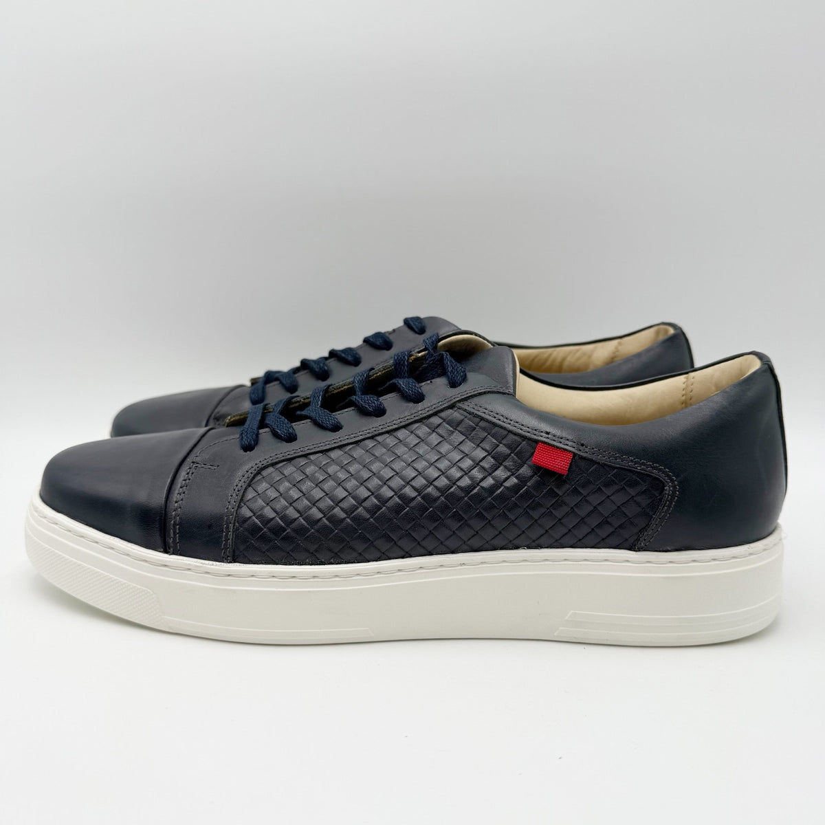 Marc Joseph NY Mens King Street Casual Sneakers Size 10 M Blue Leather NWOB