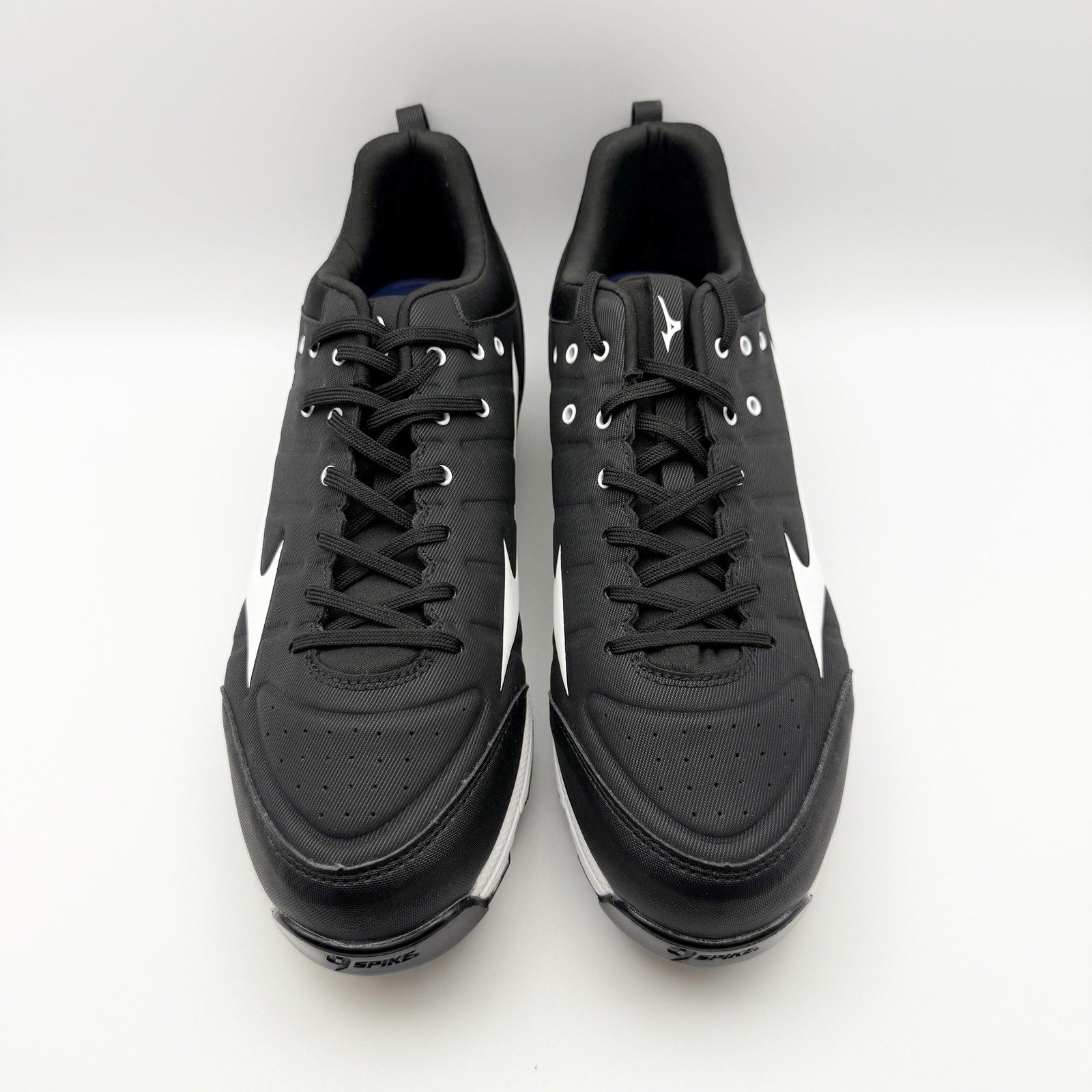 Mizuno Mens 9 Spike Ambition 2 Low Metal Baseball Cleats US 11 Black White NWOB