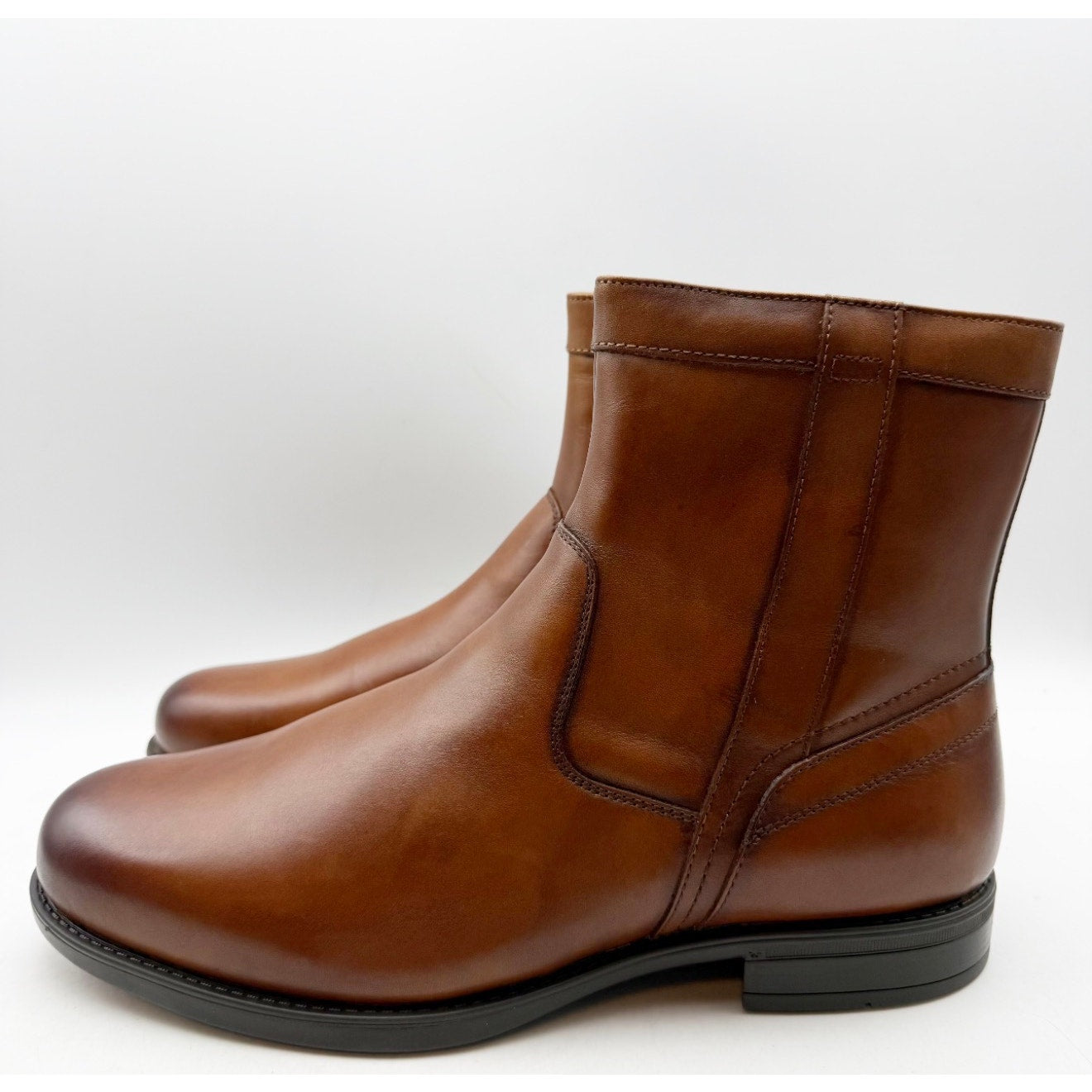 Florsheim Mens Midtown Plain Toe Boots US 8.5 EEE (3E) Brown Cognac Leather NIB