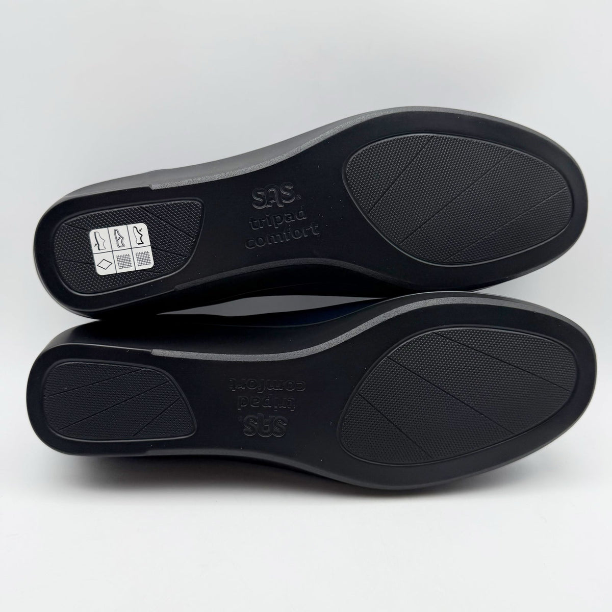 SAS Womens Bliss Slip On Wedge Shoes Size 9 M Navy Blue Comfort NIB