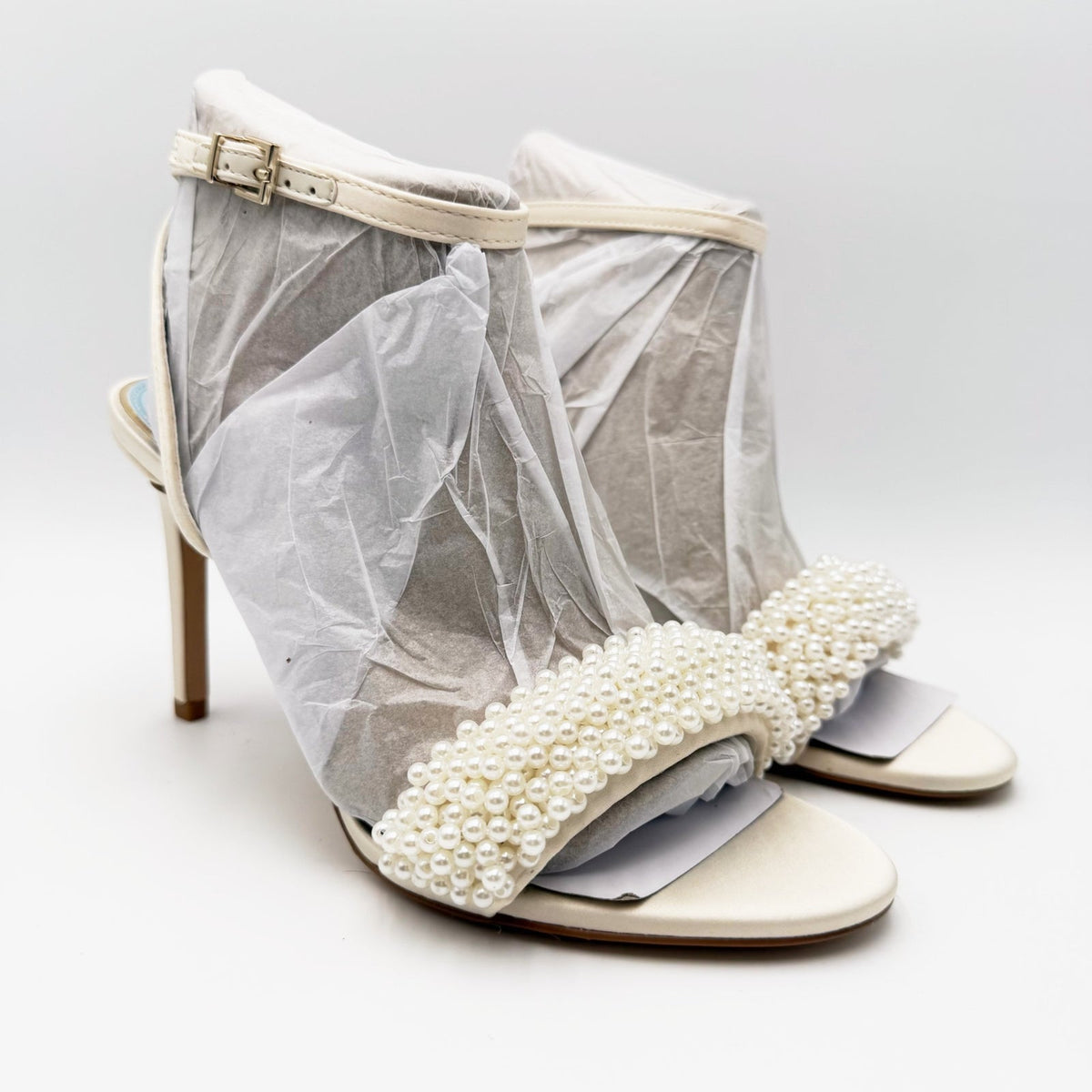 Vince Camuto Womens Arleem Pearl Beaded High Heel Sandals Size 8 Off White NWOB