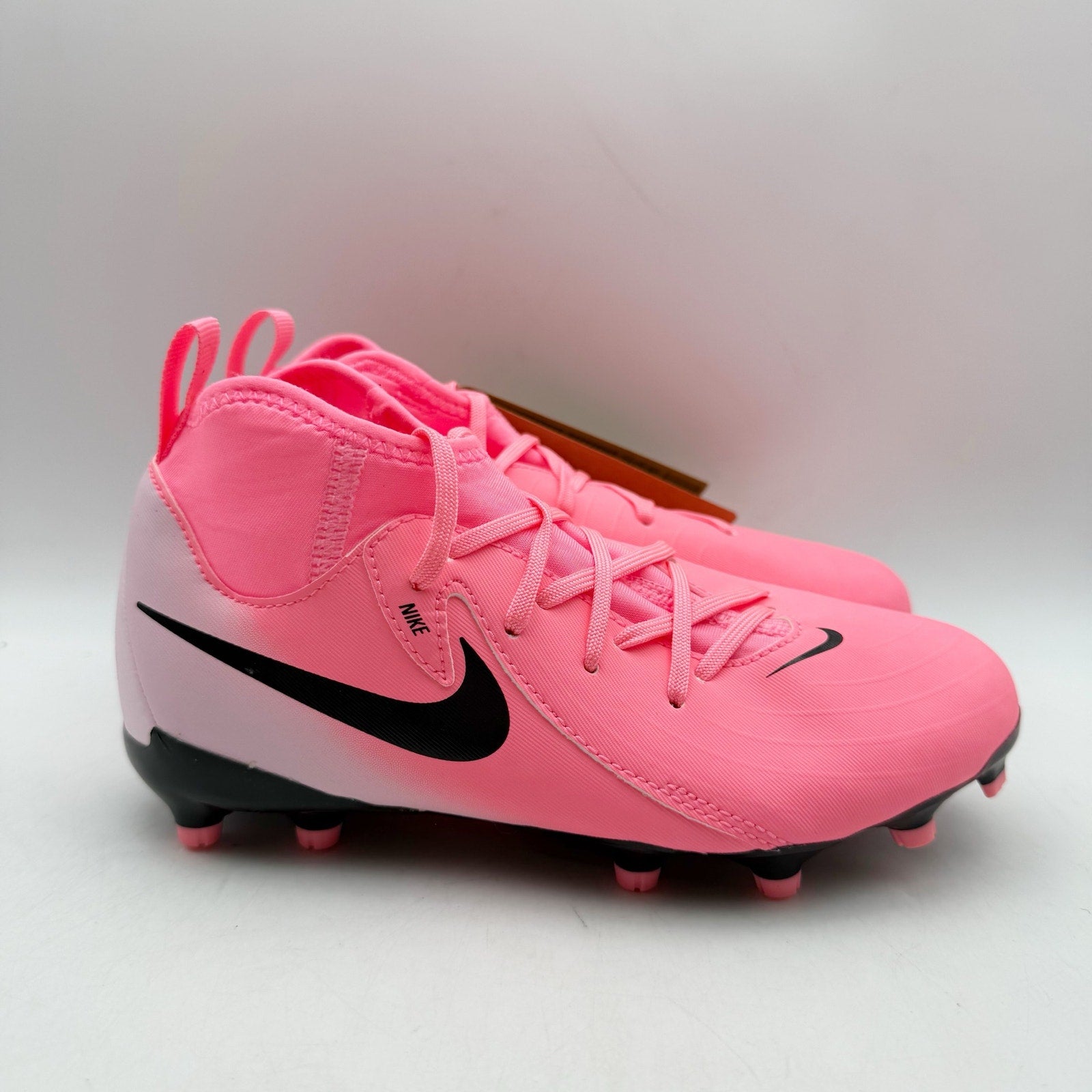 Nike Kids Phantom Luna 2 Academy TF Soccer Shoes US 1 Pink Turf NWOB