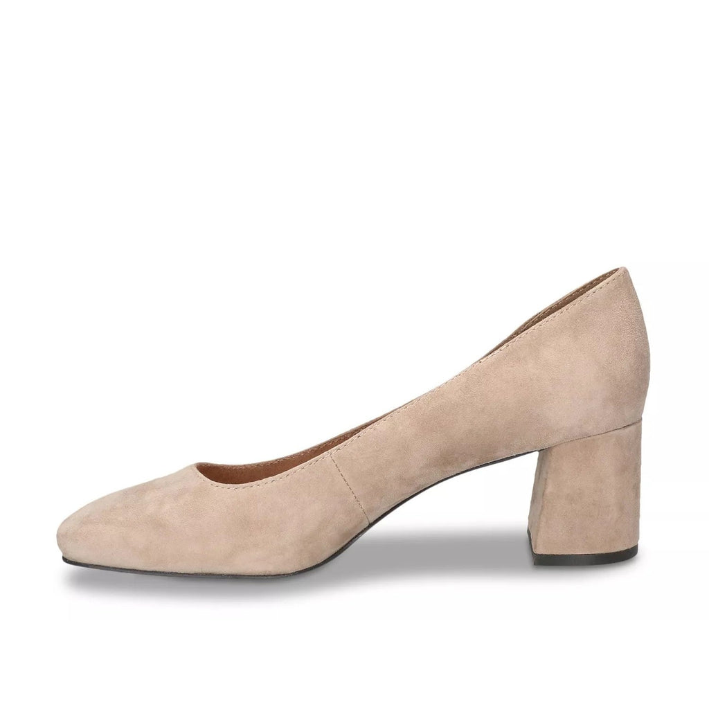 Bella Vita Womens Jilan Heel Pumps Size 8.5 Extra Wide Cream Almond Suede NWOB