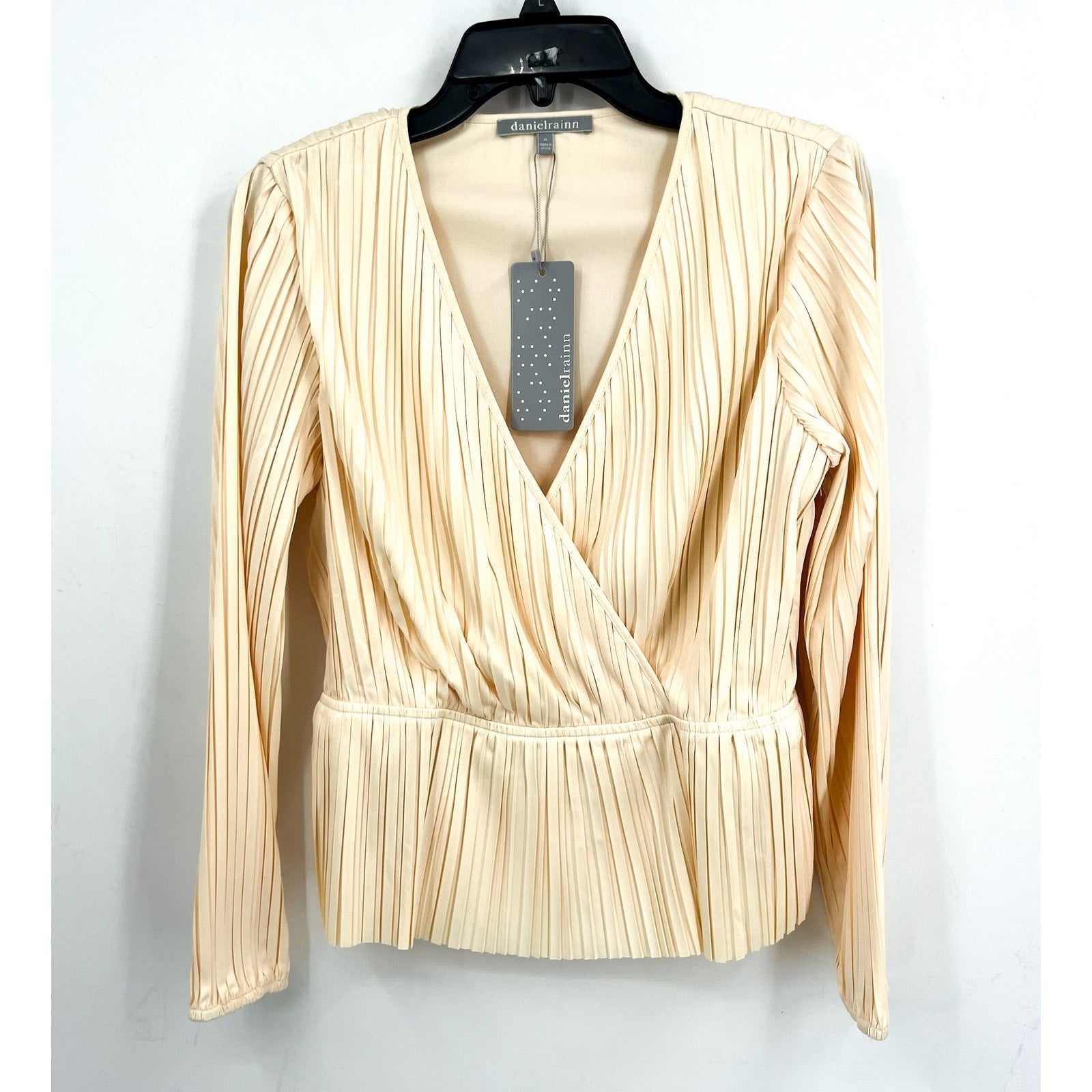 DANIEL RAINN Womens Pleated Peplum Blouse Medium Ivory Long Sleeve NWT