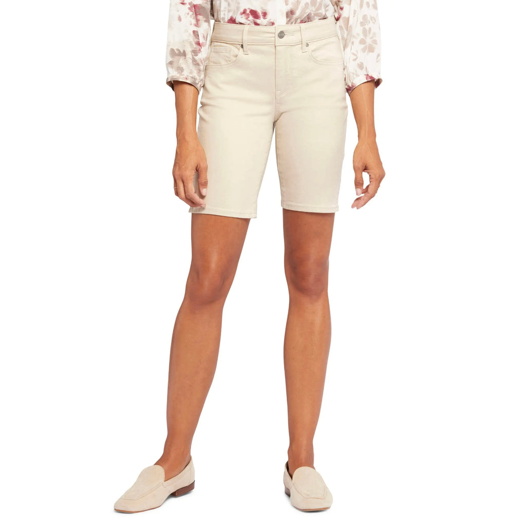 NYDJ Women's Ella Denim Shorts Size 6 Feather Beige Side Seam Slit Bermuda NWT