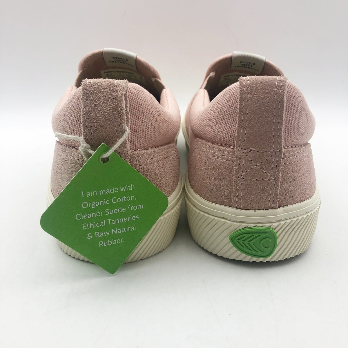 Cariuma Womens Skate Pro Slip On Sneakers Size 7 Rose Pink Suede NIB