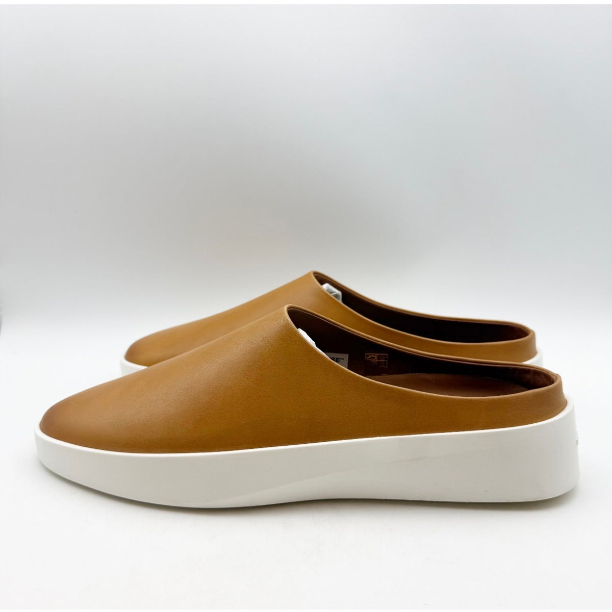 WOLF & SHEPHERD Cruise Mule Slip On Shoes Mens 8 Womens 10 Honey Brown NIB