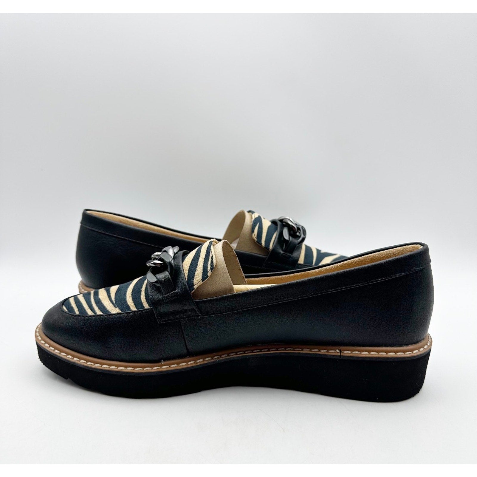 Naturalizer Womens Emmal Wedge Loafers Size 7.5 WIDE EU 38.5 Black Zebra NIB