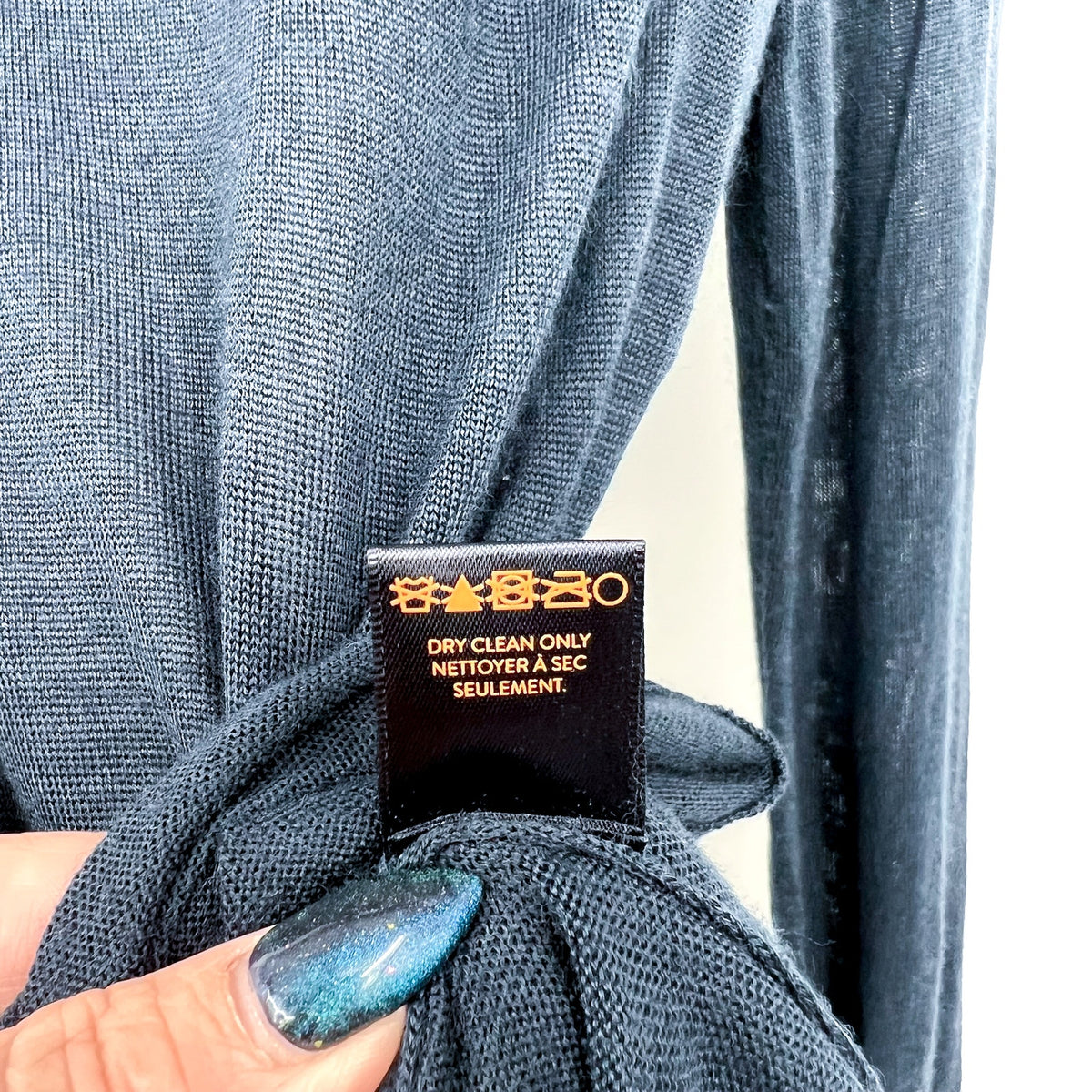 GOOD MAN BRAND Men's Merino Wool Hoodie Sweater Small Navy Blue NWT