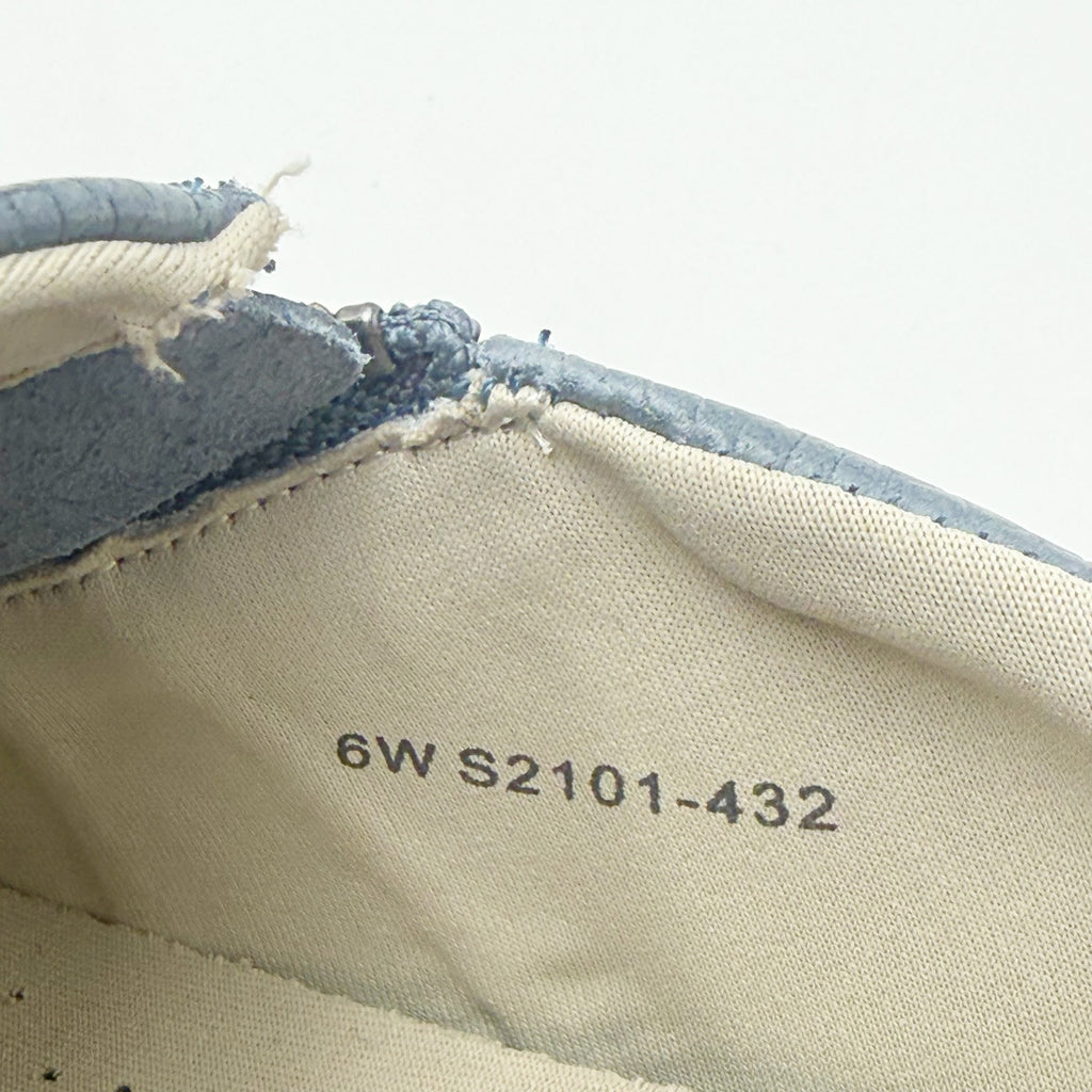 SoftWalk Womens Arezzo Casual Sneakers Size 6 Wide Blue Snake Leather NIB