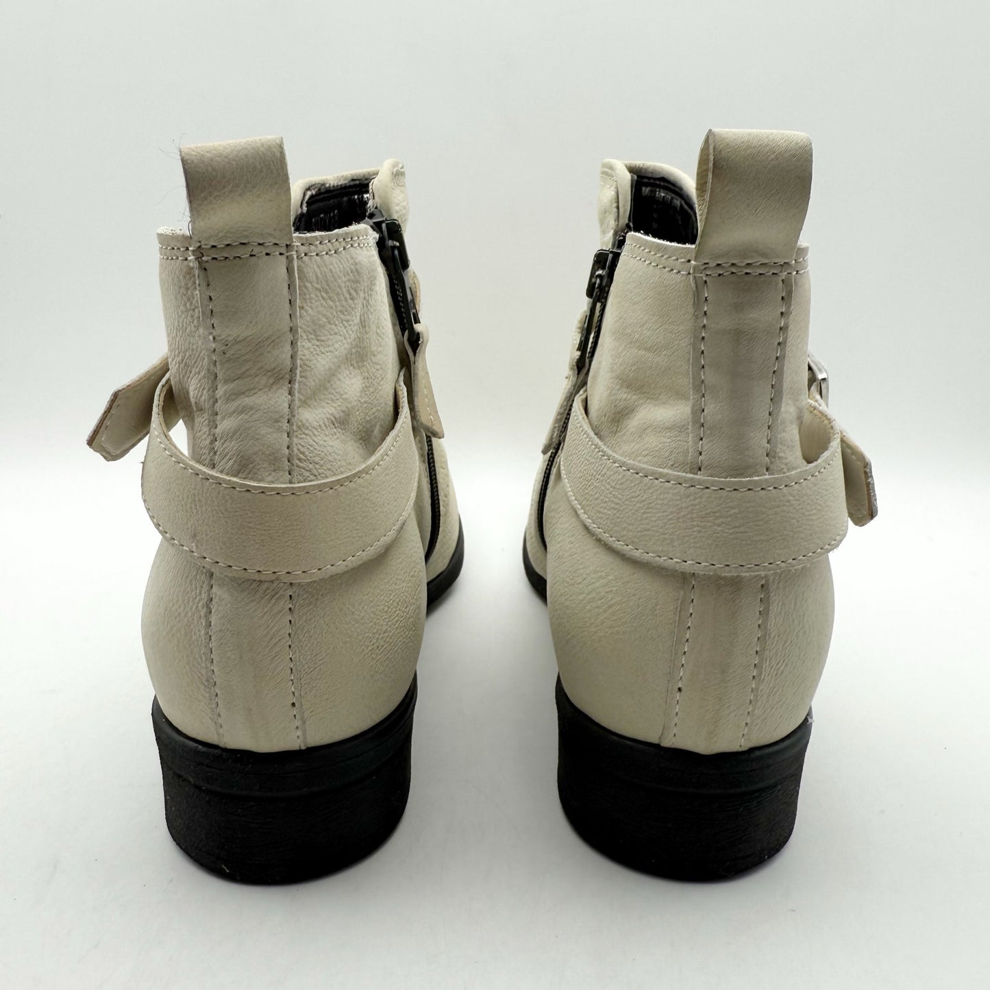 Miz Mooz Womens Suzy Ankle Bootie EU 38 US 7.5-8 Cream Leather NIB