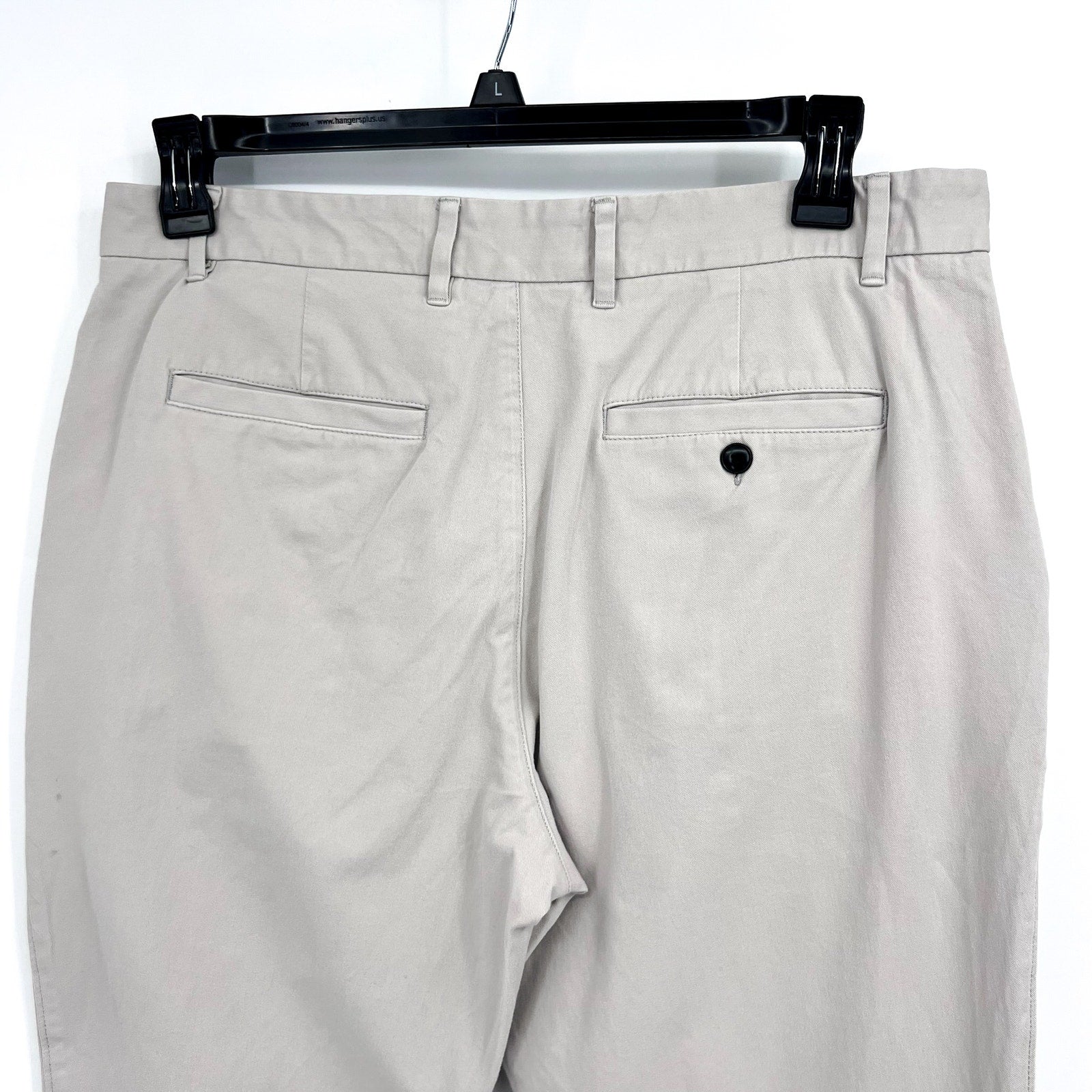 EVERLANE Uniform Mens Performance Chino Pants 32x32 Sandstone Athletic Fit NWT