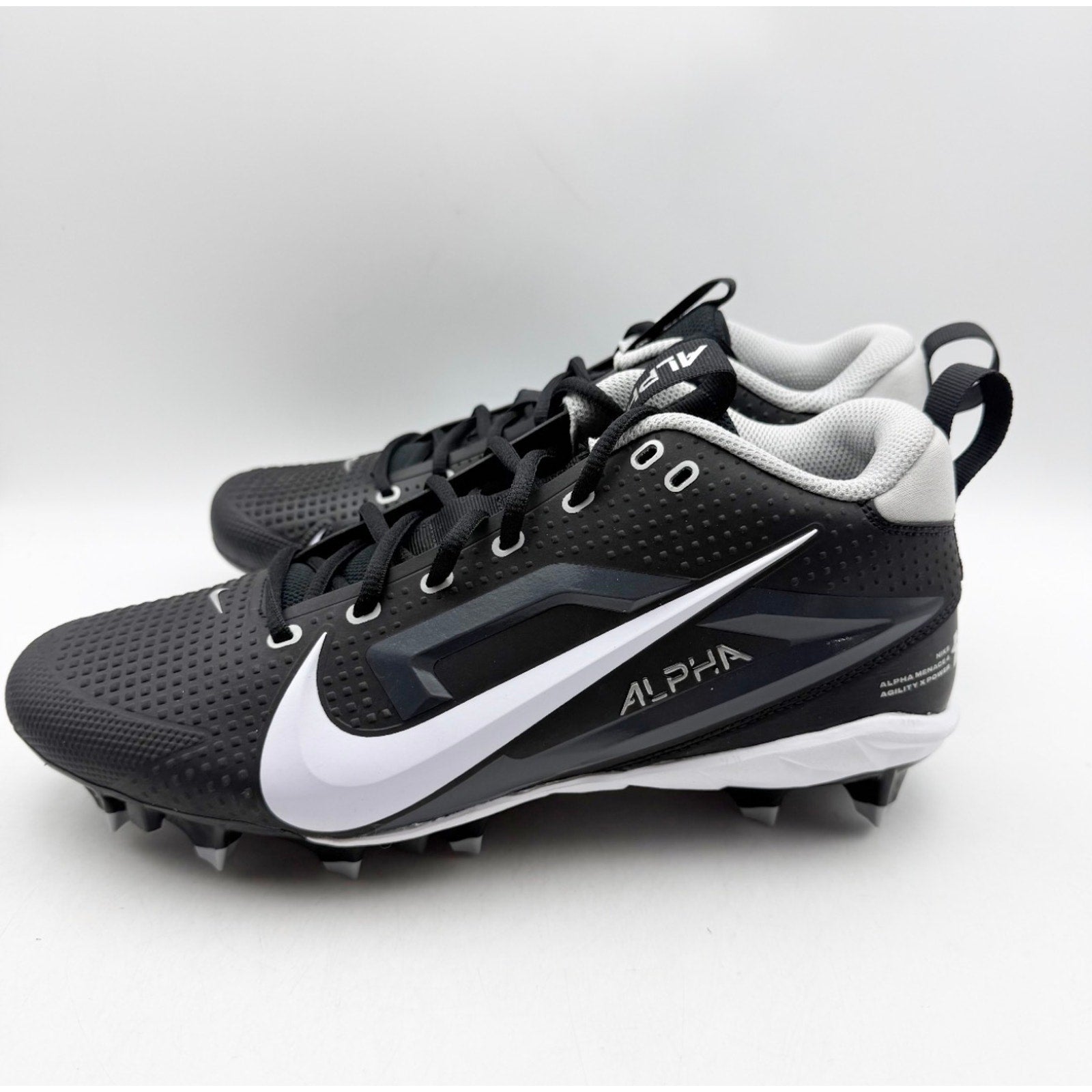 Nike Mens Alpha Menace 4 Varsity Molded Football Cleat US 10.5 Black FN0027 NWOB