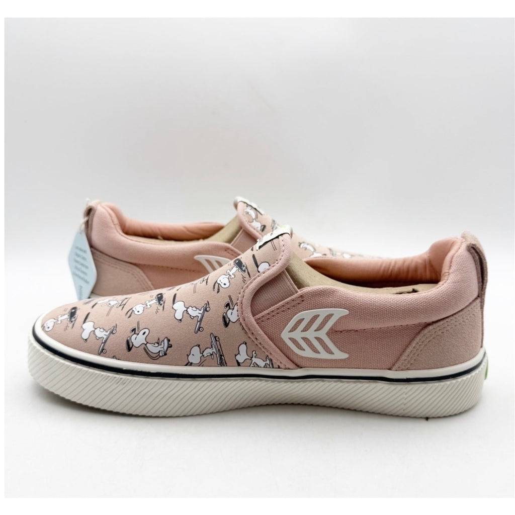 Cariuma Womens Peanuts Pro Skate Slip On Sneakers US 7.5 Pink Suede Canvas NIB