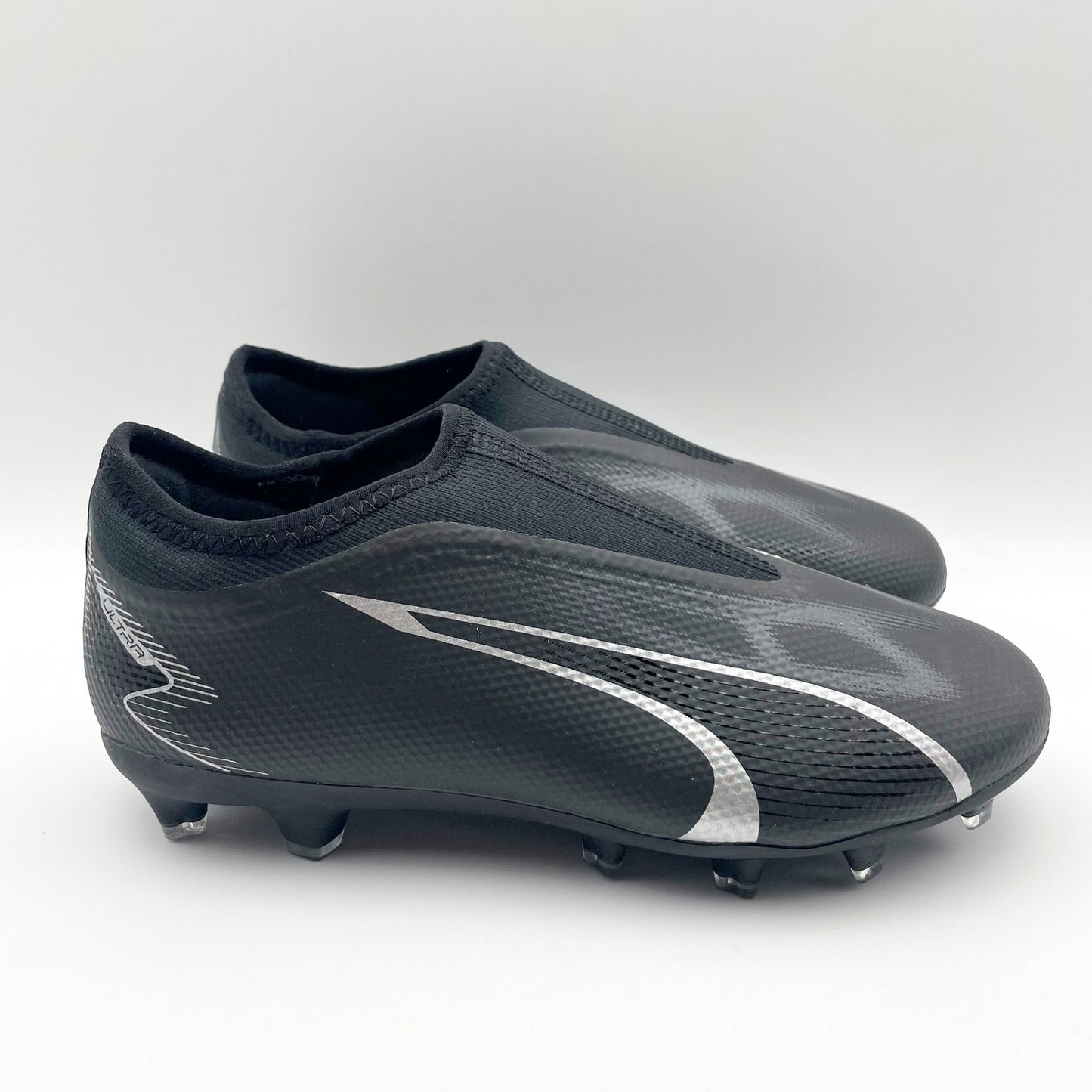 Puma Kids Ultra Match Laceless Firm Ground Soccer Cleats US 2.5 EU 34 Black