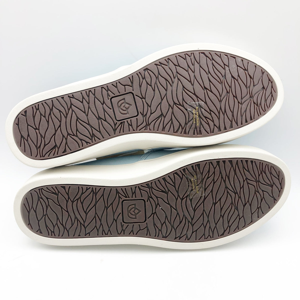 Spenco Womens Audrey Casual Slides 8.5 WIDE Cool Blue Slip On Sneaker Mule NIB