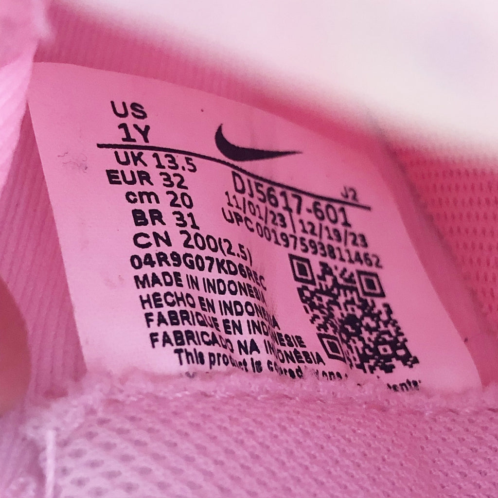 Nike Kids Mercurial Vapor 15 Academy Soccer Cleat 1 Youth Pink Black DJ5617 NWOB