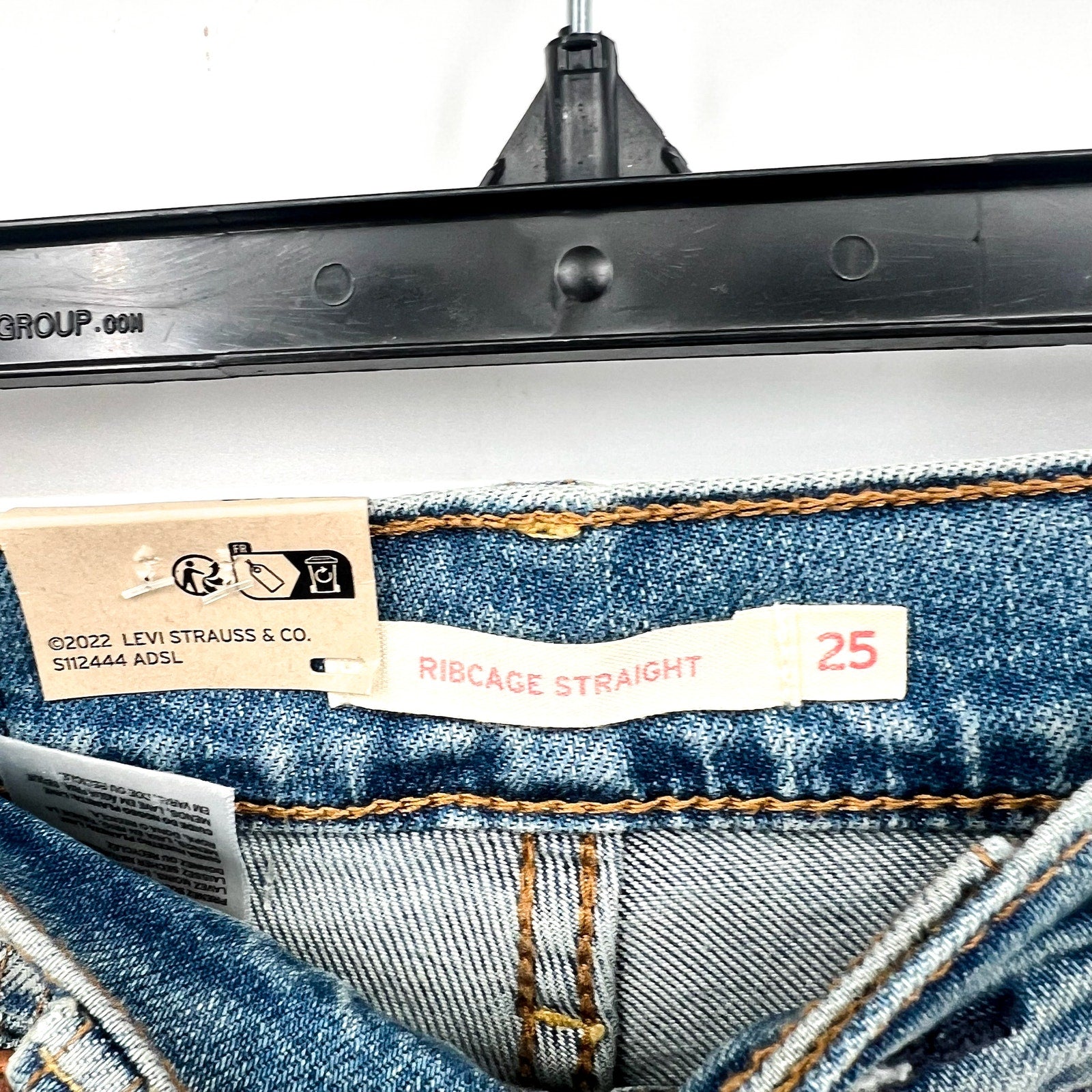 Levi's Womens Ribcage Straight Jeans 25x32 0 Blue Ringing Bells 79078-0017 NWT
