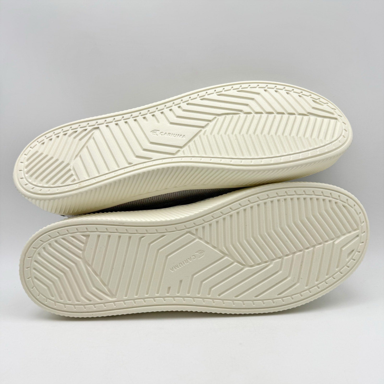 Cariuma Mens IBI Slip On Sneakers US 11.5 EU 45 Grey Knit Bamboo NIB