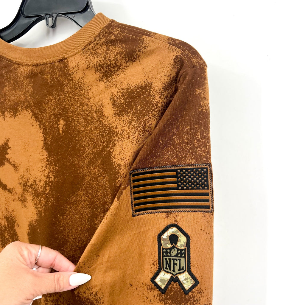 NIKE Mens Carolina Panthers Long Sleeve T-Shirt Medium Brown Salute Service NWT
