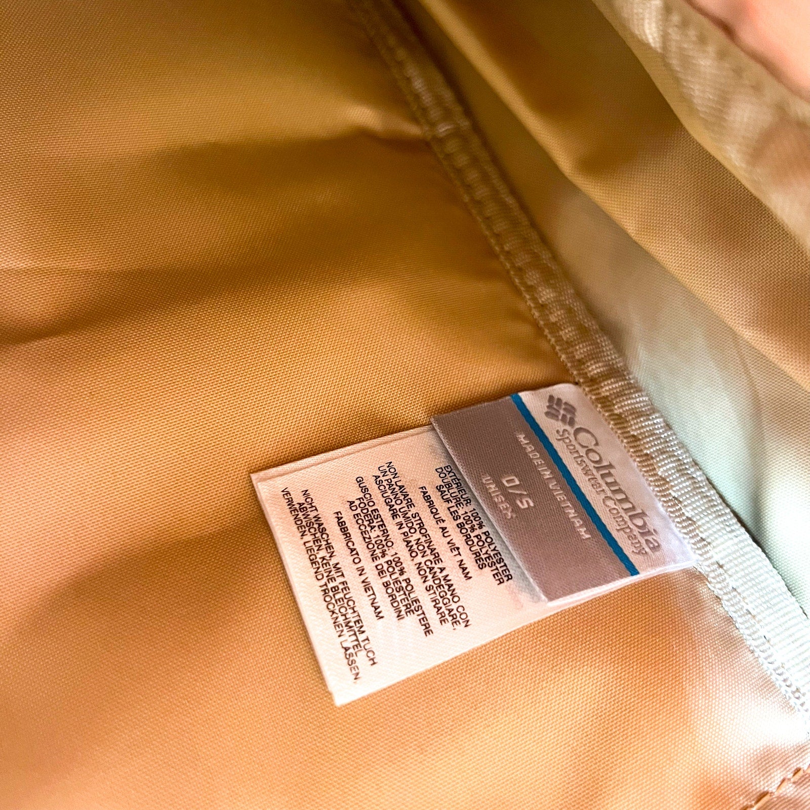 COLUMBIA Trail Traveler 28L Rucksack Backpack One Size Tan Canoe River Blue NWT