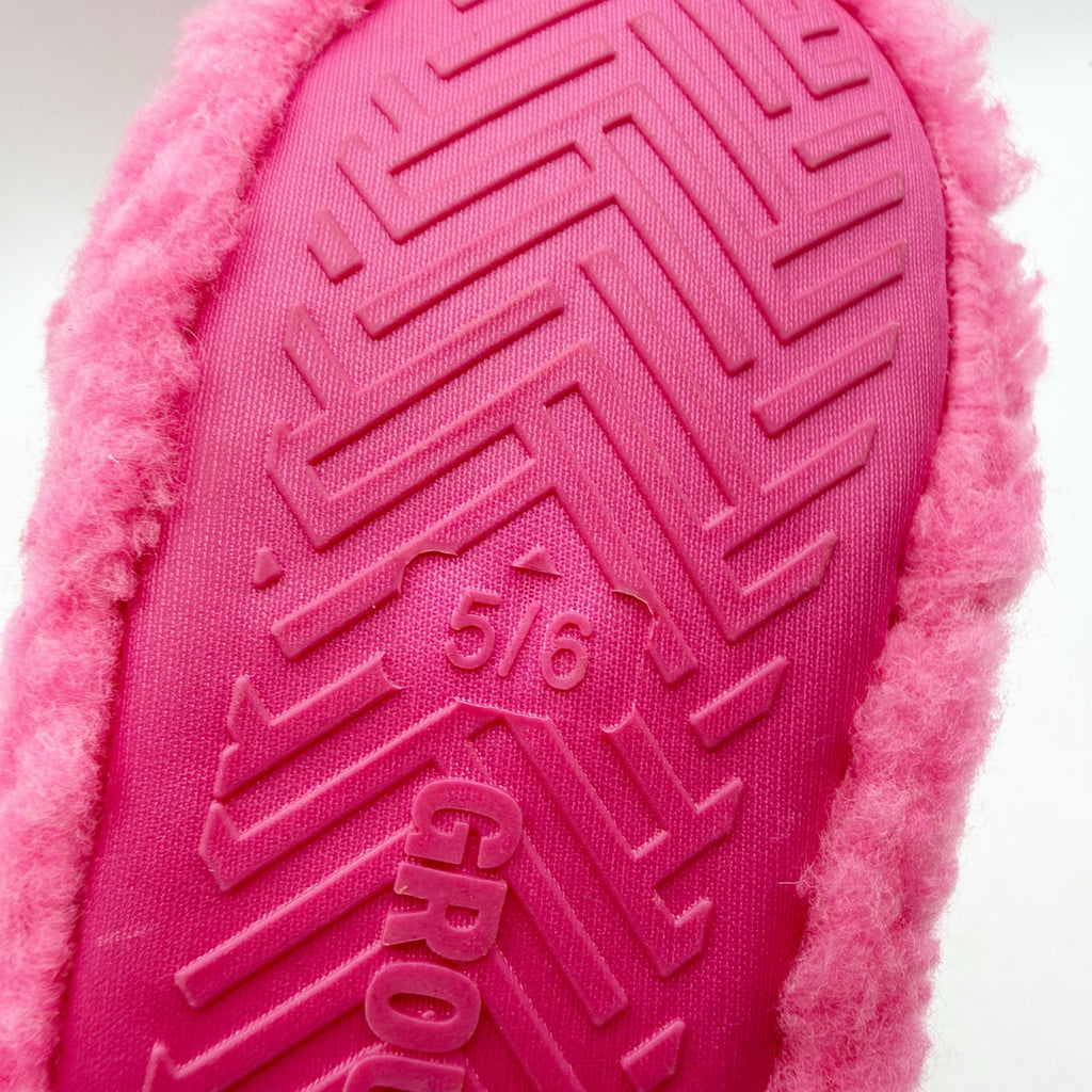 Barbie Toddler Girls Ground Up Spa Slippers US 5-6 Small Pink Faux Fur NIB