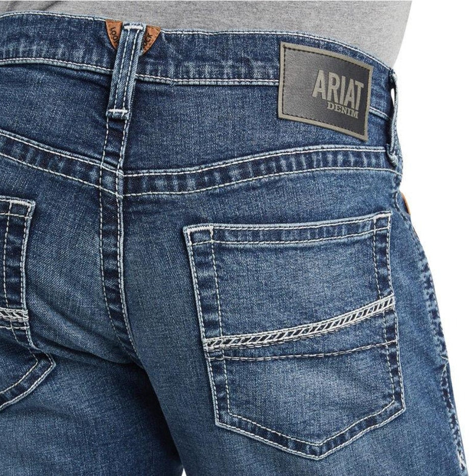 ARIAT Men's M4 Hugo Boot Cut Jeans 38x32 Medium Blue Wash Relaxed Fit NWT