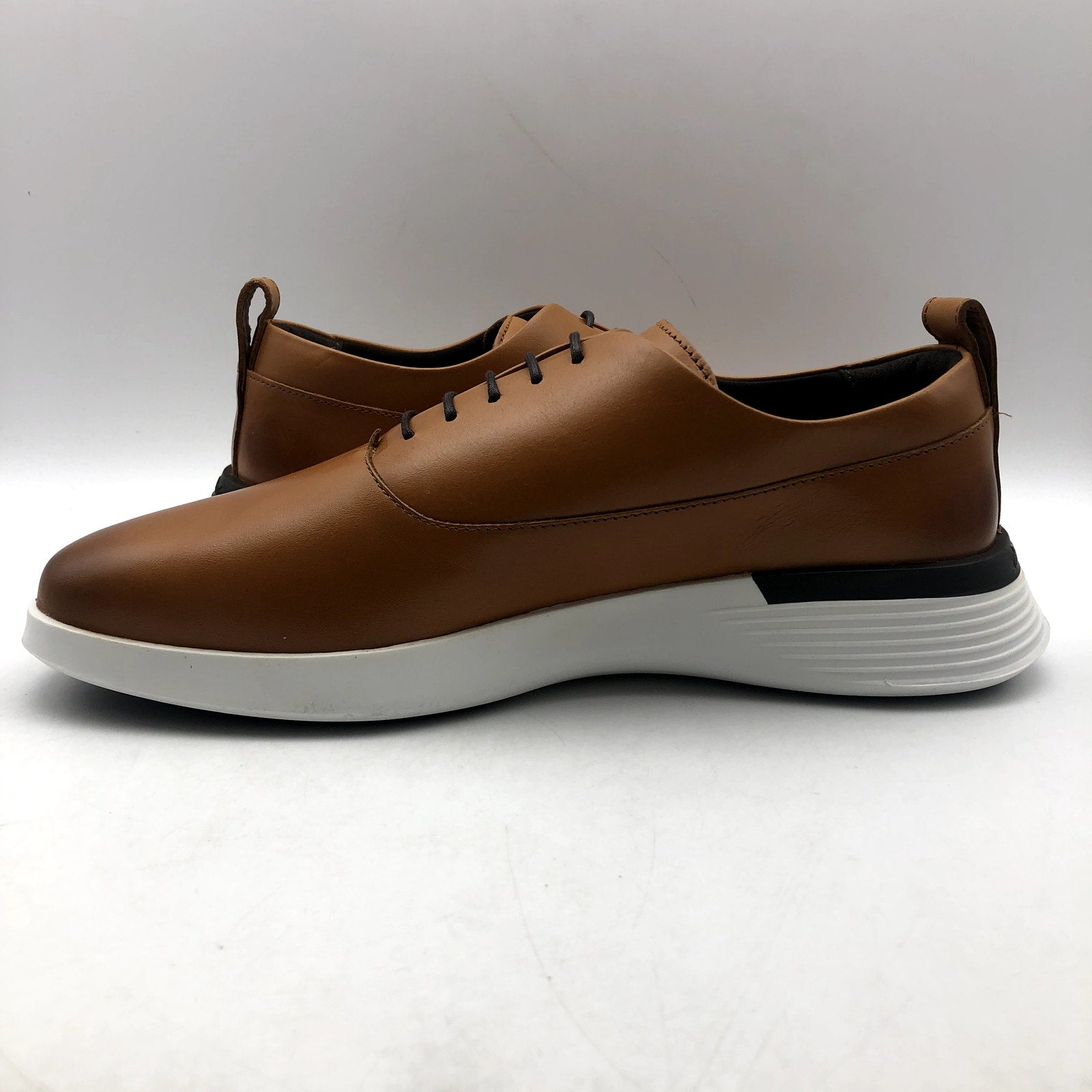 Wolf & Shepherd Crossover Longwing Oxford Sneaker Men 6 Womens 8 Tan Leather NIB