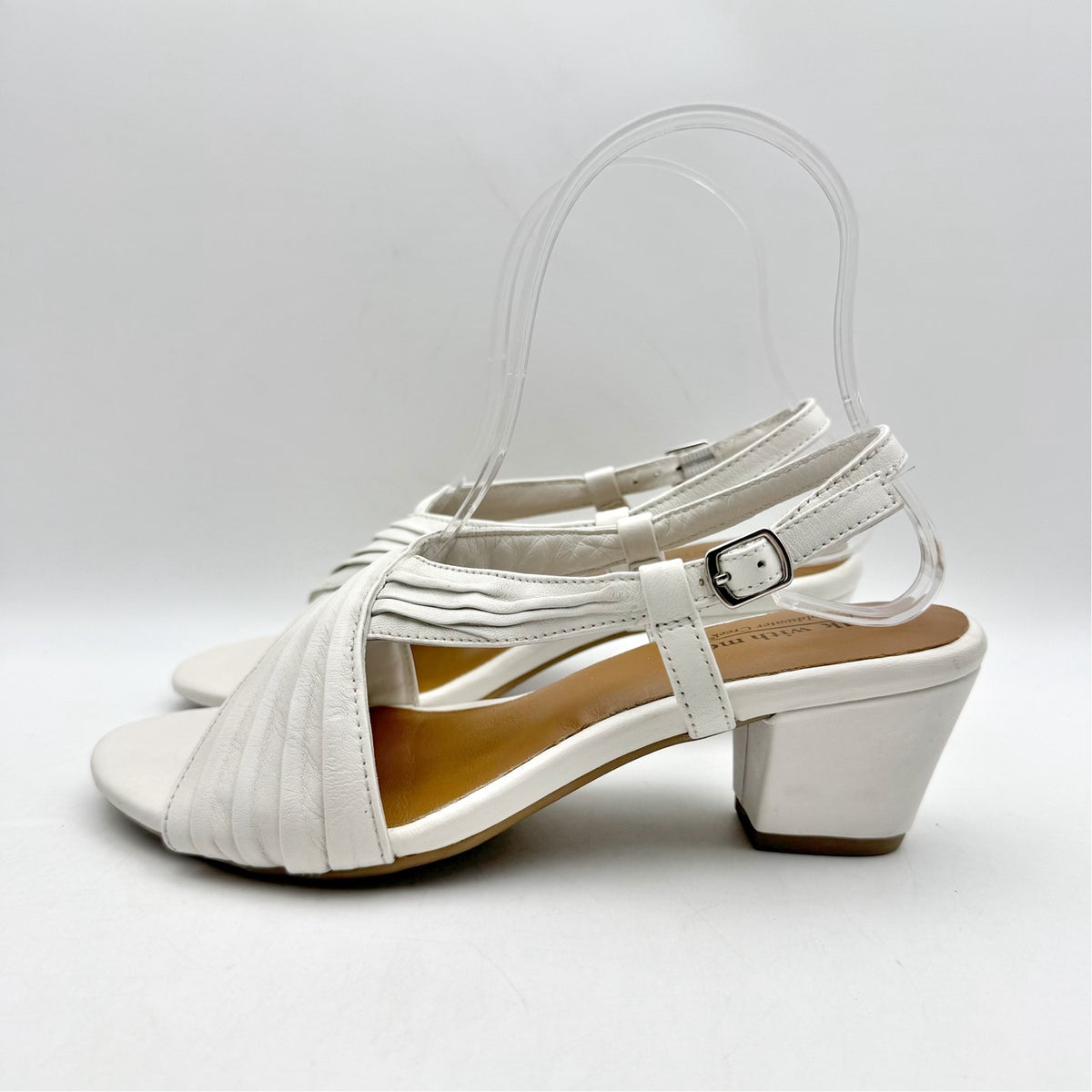 Coldwater Creek Womens Clarissa Slingback Sandals Size 6.5 White Leather NWOB