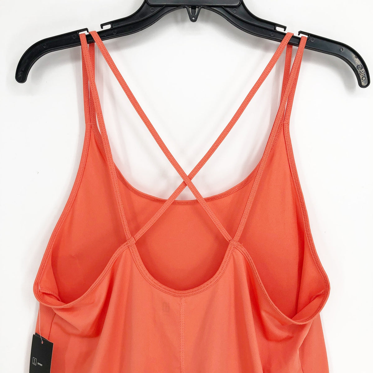 ID IDEOLOGY Women's Strappy Workout Tank Top Large Peach Orange Tech Knit NWT