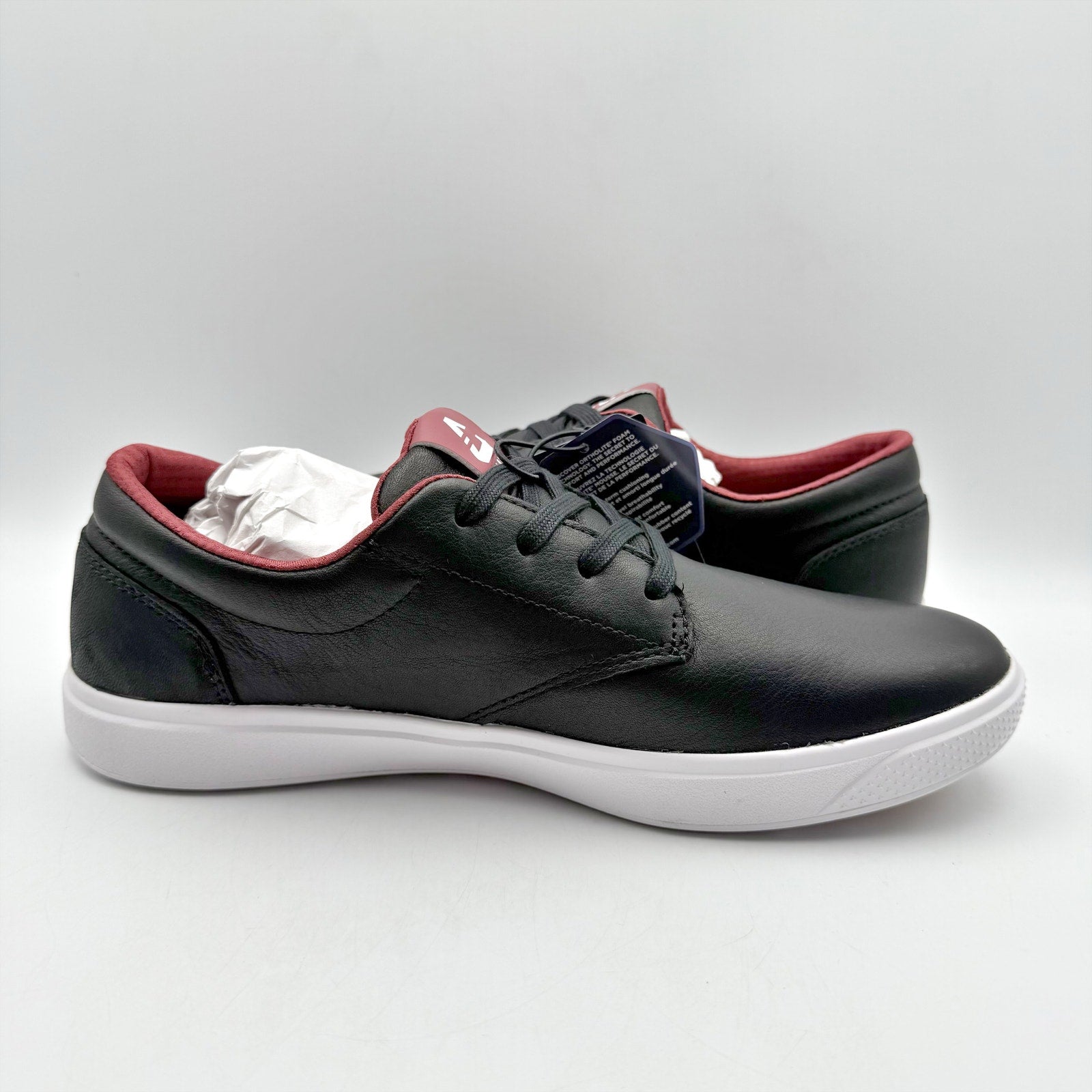 Travis Mathew Mens Wildcard Golf Sneaker US 9.5 EU 42.5 Black Leather