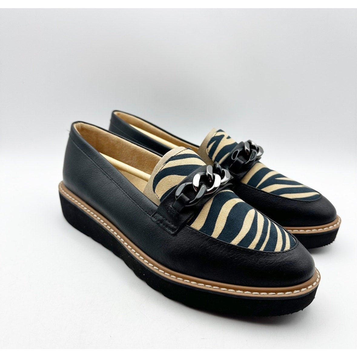 Naturalizer Womens Emmal Wedge Loafers Size 8.5 WIDE EU 38.5 Black Zebra NIB