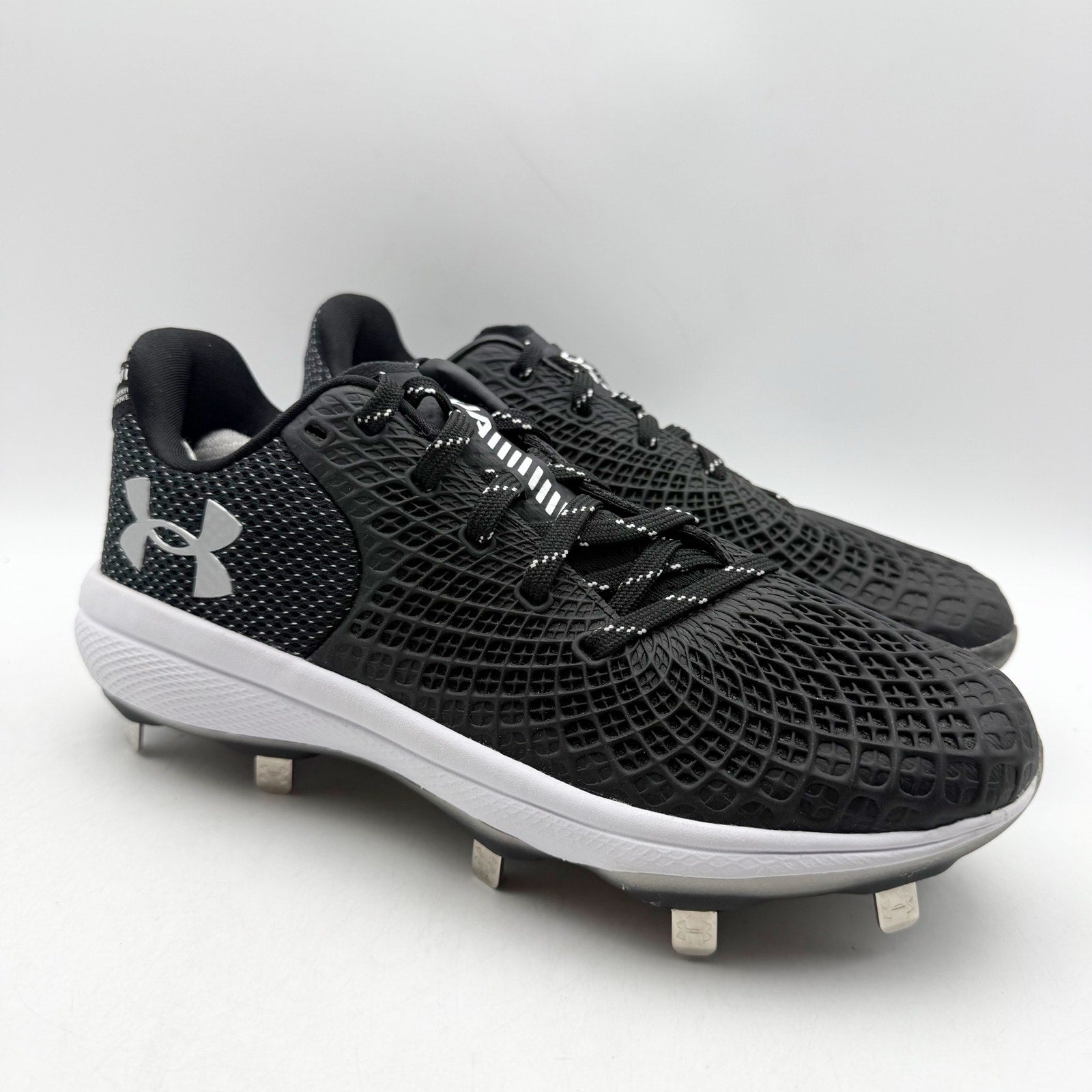 Under Armour Womens Glyde 2.0 Metal Softball Cleats US 7.5 Black Silver NWOB